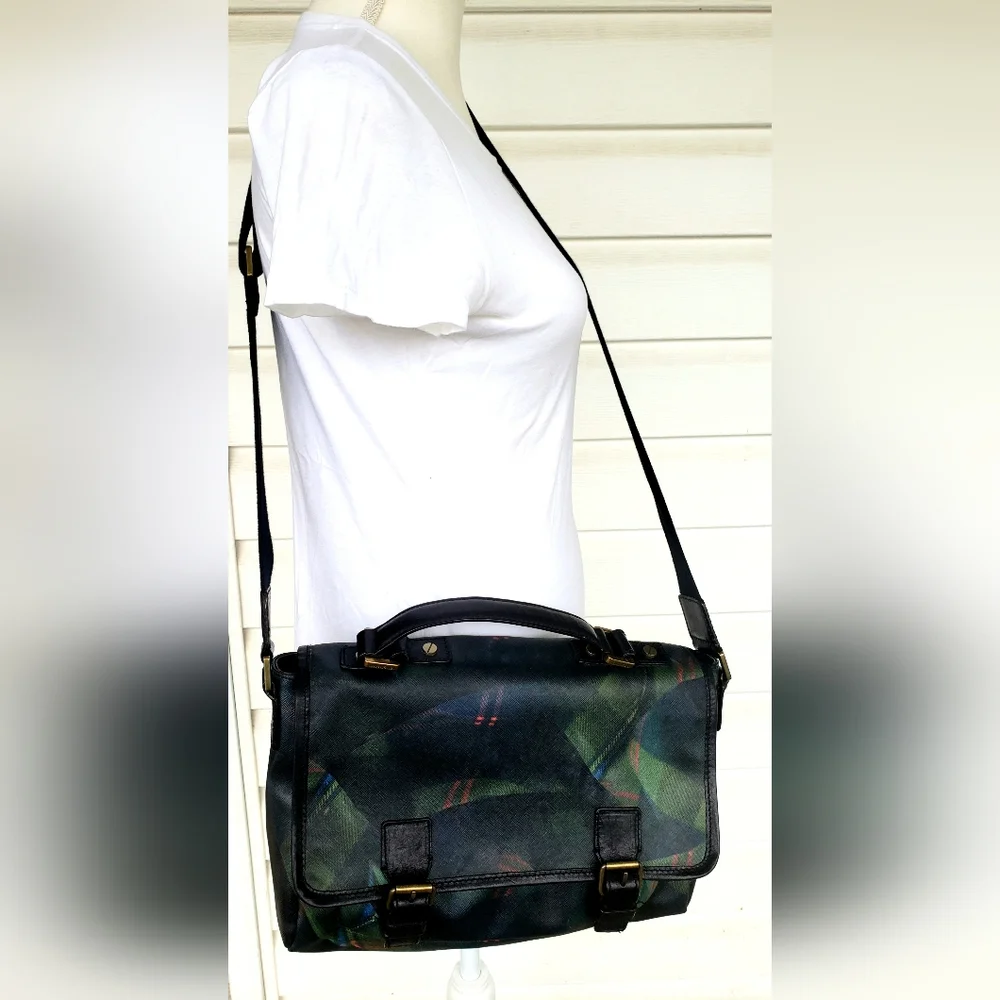 L.A.M.B. Gwen Stefani Vintage Messenger Bag!! - Picture 15 of 15